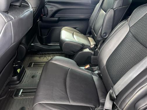 Cypress 2025 Toyota Sienna Woodland Edition