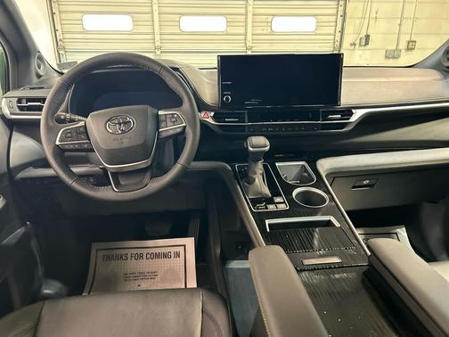 Cypress 2025 Toyota Sienna Woodland Edition