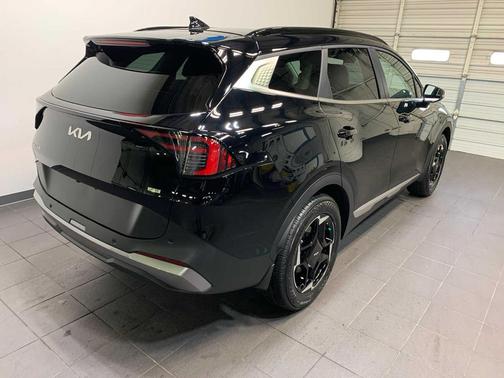 Ebony Black 2026 Kia Sportage EX