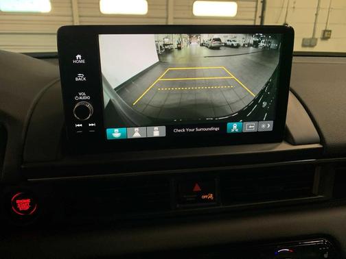 2025 Honda Pilot Touring 8-Passenger