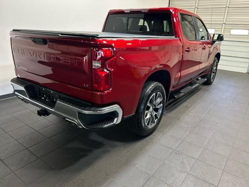 Cherry Red Tintcoat 2022 Chevrolet Silverado 1500 LT