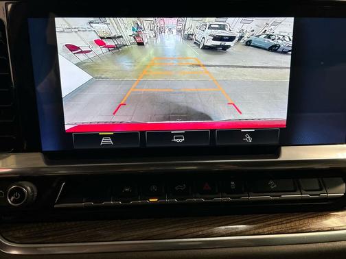 Cherry Red Tintcoat 2022 Chevrolet Silverado 1500 LT