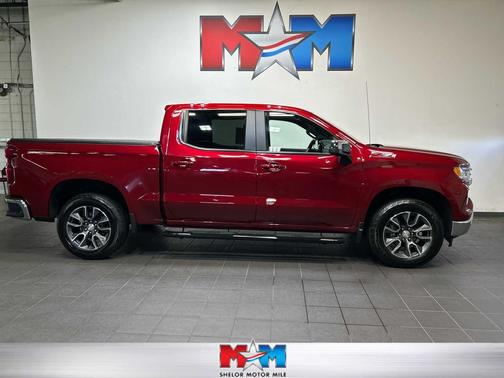 Cherry Red Tintcoat 2022 Chevrolet Silverado 1500 LT