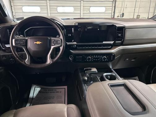 Cherry Red Tintcoat 2022 Chevrolet Silverado 1500 LT