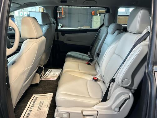 Modern Steel Metallic 2026 Honda Odyssey EX-L