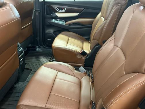Crystal White Pearl 2020 Subaru Ascent Touring 7-Passenger