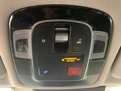Onyx Black 2024 Hyundai SONATA Hybrid Limited