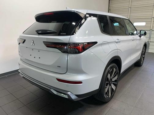 2025 Mitsubishi Outlander SE 2.5 S-AWC