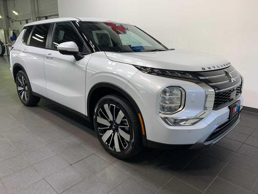 2025 Mitsubishi Outlander SE 2.5 S-AWC