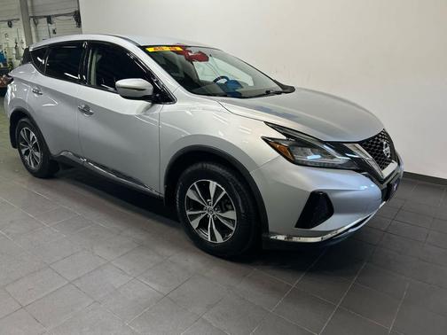Brilliant Silver Metallic 2019 Nissan Murano S