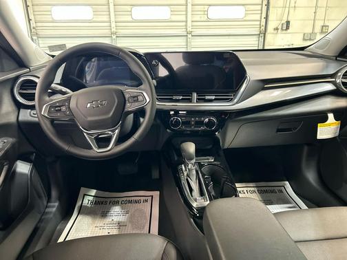 Sterling Gray Metallic 2026 Chevrolet Trax FWD ACTIV