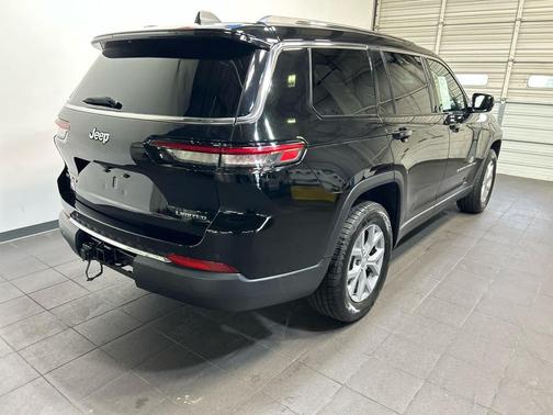 Diamond Black Crystal Pearlcoat 2021 Jeep Grand Cherokee L Limited