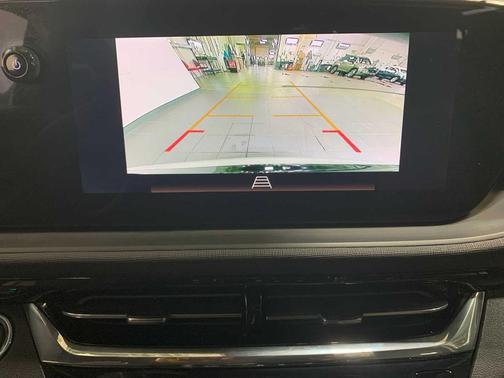 2025 Buick Envista Sport Touring FWD