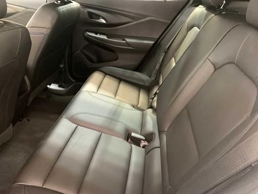 2025 Buick Envista Sport Touring FWD