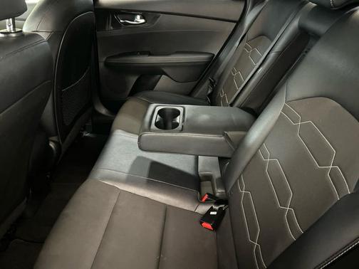 Aurora Black 2023 Kia Forte GT-Line