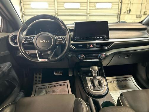Aurora Black 2023 Kia Forte GT-Line