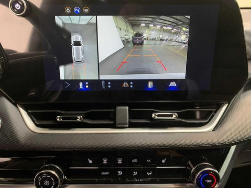 Summit White 2026 Chevrolet Equinox 1LT