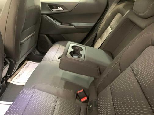 Summit White 2026 Chevrolet Equinox 1LT