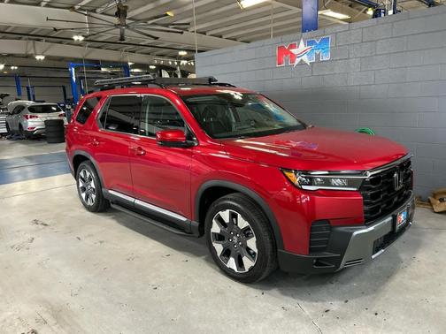 Radiant Red Metallic II 2026 Honda Pilot Elite
