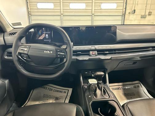 Snow White Pearl 2026 Kia K4 EX