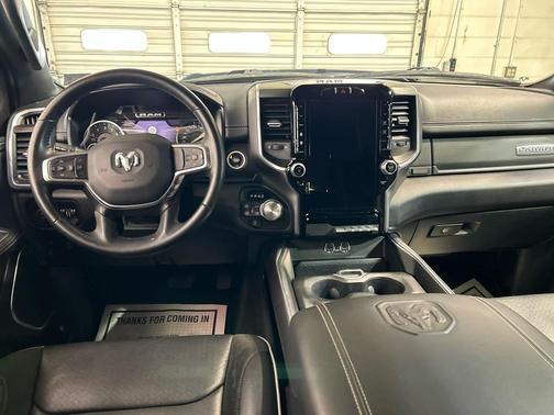 Bright White Clearcoat 2023 RAM 1500 Laramie