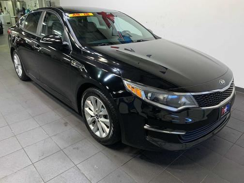 2018 Kia Optima LX