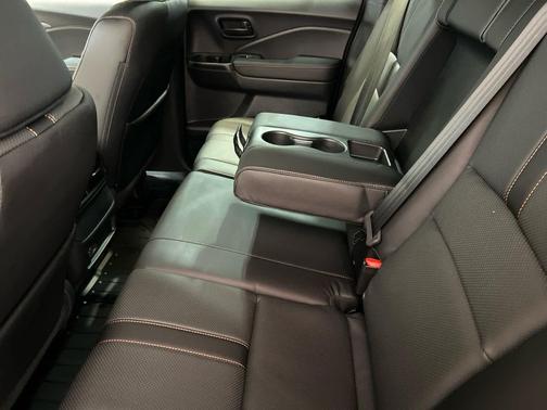 Platinum White Pearl 2026 Honda Ridgeline TrailSport