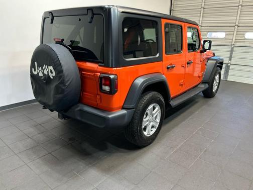 Punkn Metallic Clearcoat 2020 Jeep Wrangler Unlimited Sport