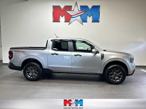 Iconic Silver Metallic 2023 Ford Maverick XLT