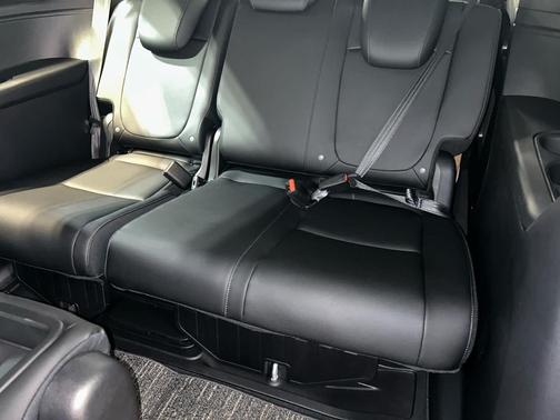 Solar Silver Metallic 2026 Honda Odyssey EX-L