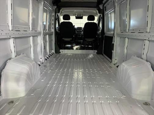 2025 RAM ProMaster 2500 Tradesman