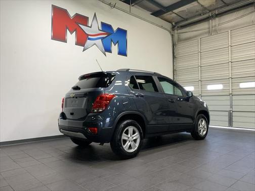 Shadow Gray Metallic 2021 Chevrolet Trax LT