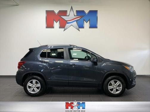 Shadow Gray Metallic 2021 Chevrolet Trax LT