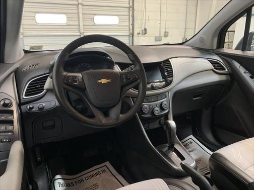 Shadow Gray Metallic 2021 Chevrolet Trax LT