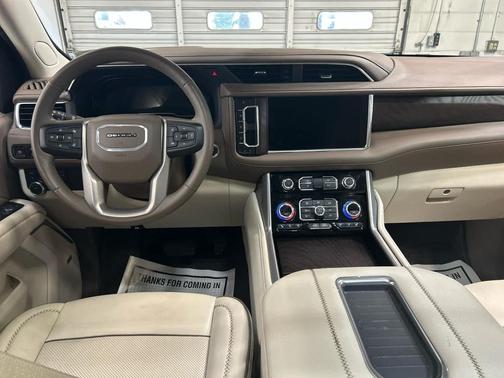 White Frost Tricoat 2024 GMC Yukon XL Denali