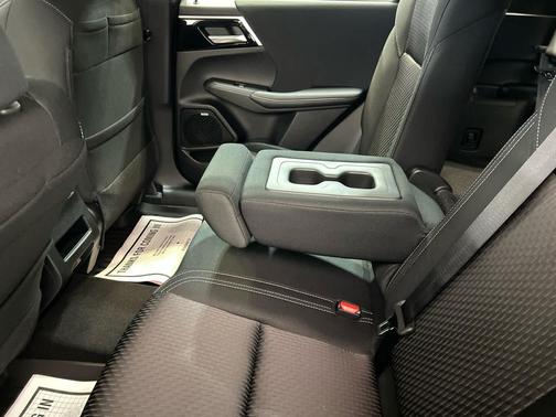 Black Diamond 2026 Mitsubishi Outlander ES S-AWC
