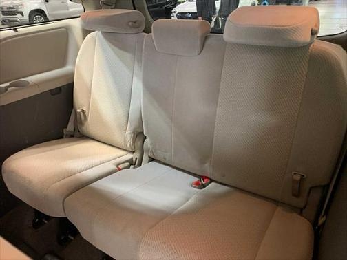2012 Toyota Sienna LE