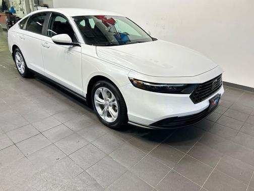 Platinum White Pearl 2026 Honda Accord LX 1.5T