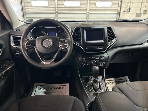 Spitfire Orange Clearcoat 2021 Jeep Cherokee Latitude