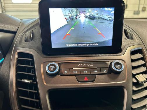 2022 Ford Transit Connect XLT