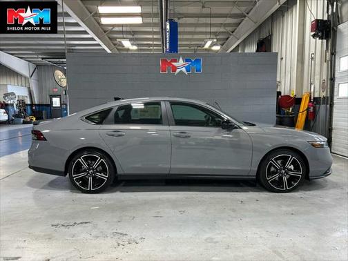 2025 Honda Accord Hybrid Base
