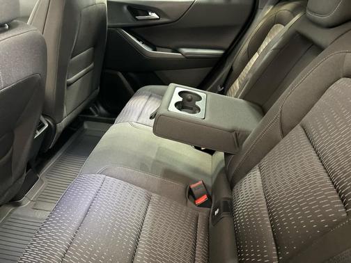 Radiant Red Tintcoat 2026 Chevrolet Equinox 1LT