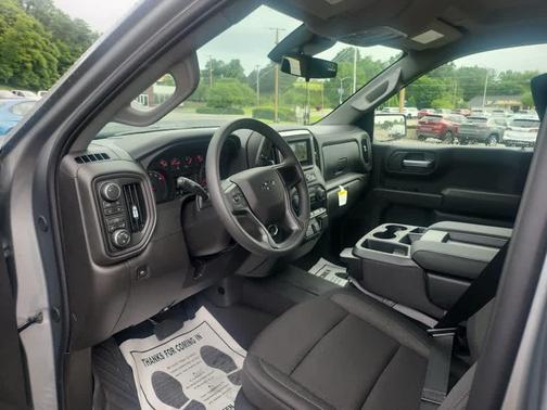 Sterling Gray Metallic 2026 Chevrolet Silverado 1500 Custom Trail Boss