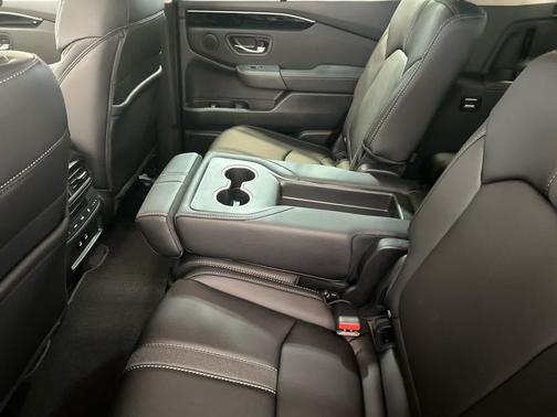 Sonic Gray Pearl 2026 Honda Pilot EX-L