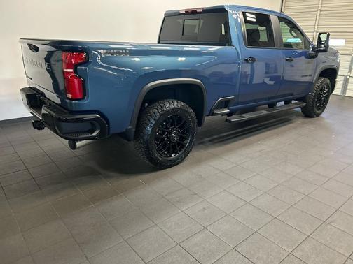 Lakeshore Blue Metallic 2026 Chevrolet Silverado 2500 LT