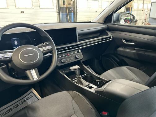 Serenity White Pearl 2026 Hyundai TUCSON SE