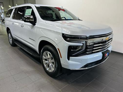 Polar White Tricoat 2026 Chevrolet Suburban Premier