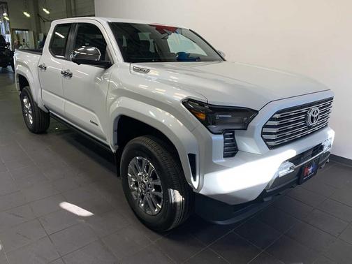 2026 Toyota Tacoma Hybrid Limited