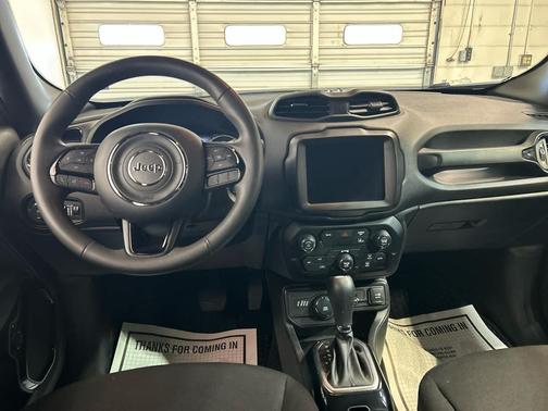 Sting-Gray Clearcoat 2022 Jeep Renegade Altitude