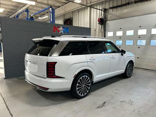 2026 Hyundai Palisade Hybrid Calligraphy